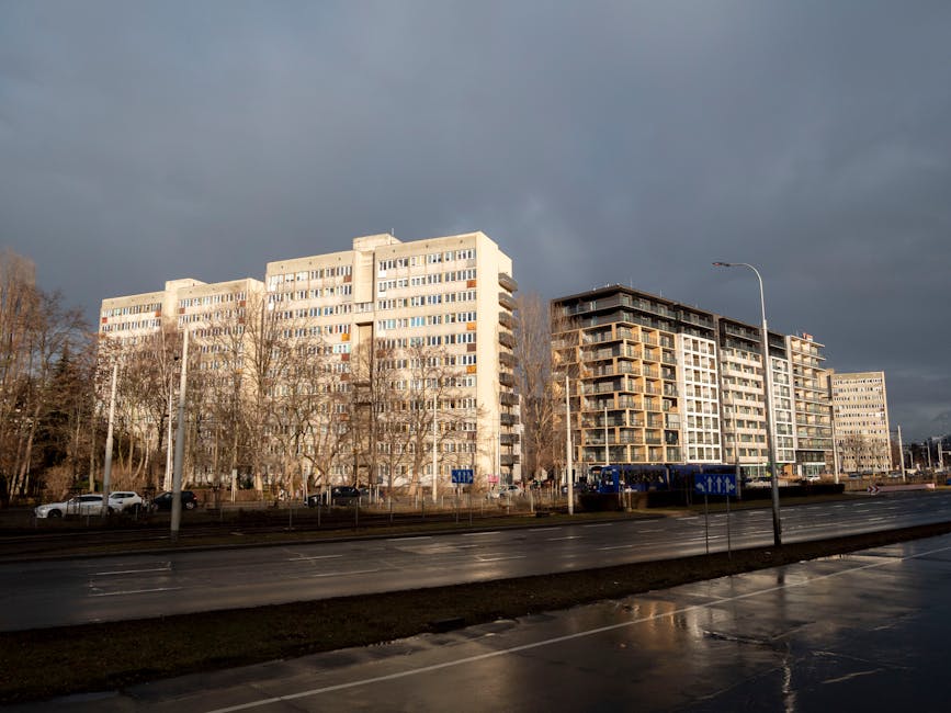 Pexels nuotrauka apie „Protingas“ stebėjimą: energijos, temperatūros ir drėgmės dashboard’as su metrikomis